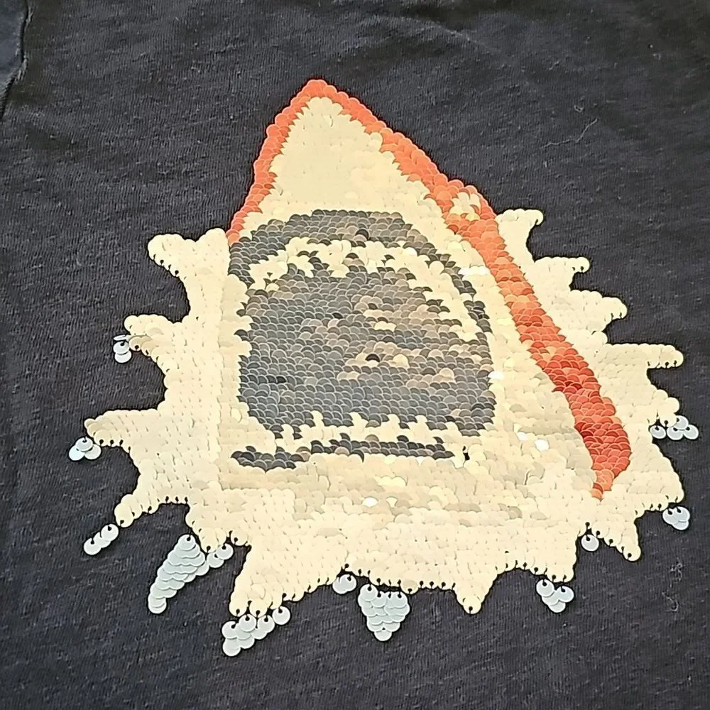 Gap shark sequin t shirt size S boys navy
